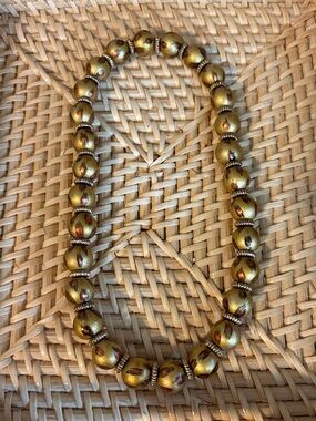 Angela Moore Gold Leopard Beaded Women's Stretch Necklace